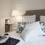 Palazzo Cacace Relais B&B