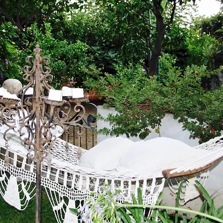 Bed & Breakfast Palazzo Cacace Relais 3*