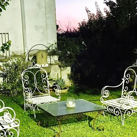 Palazzo Cacace Relais Bed & Breakfast 3*