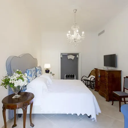 Palazzo Cacace Relais 3*