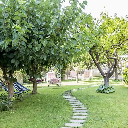Bed & Breakfast Palazzo Cacace Relais Piano di Sorrento