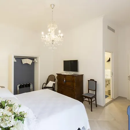 Palazzo Cacace Relais Bed & Breakfast